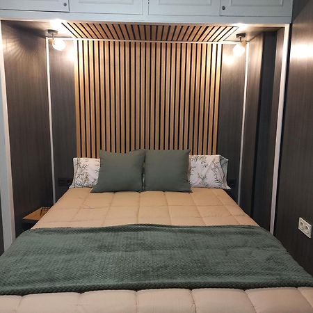 Apartamento E&R Malaga Centro- Parking Gratis Εξωτερικό φωτογραφία