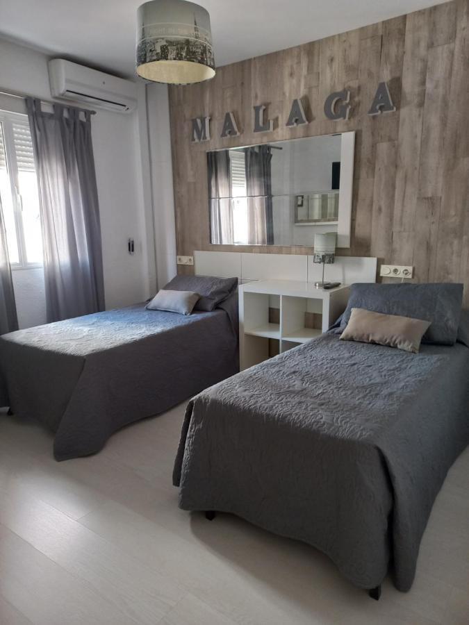 Apartamento E&R Malaga Centro- Parking Gratis Εξωτερικό φωτογραφία