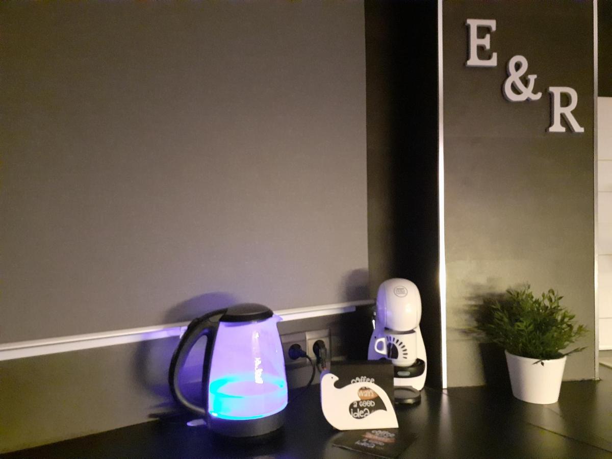 Apartamento E&R Malaga Centro- Parking Gratis Εξωτερικό φωτογραφία