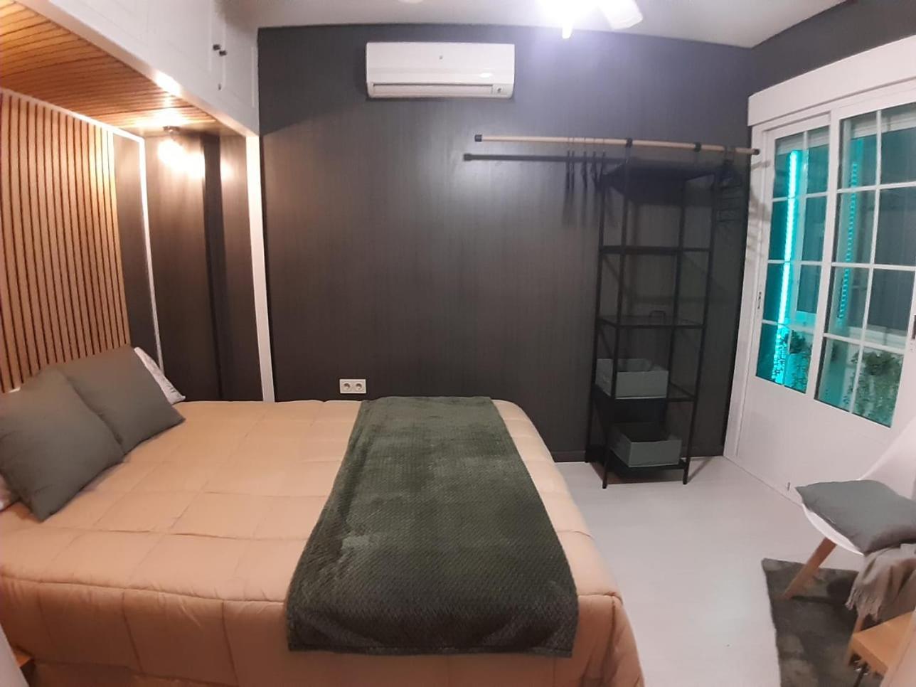 Apartamento E&R Malaga Centro- Parking Gratis Εξωτερικό φωτογραφία