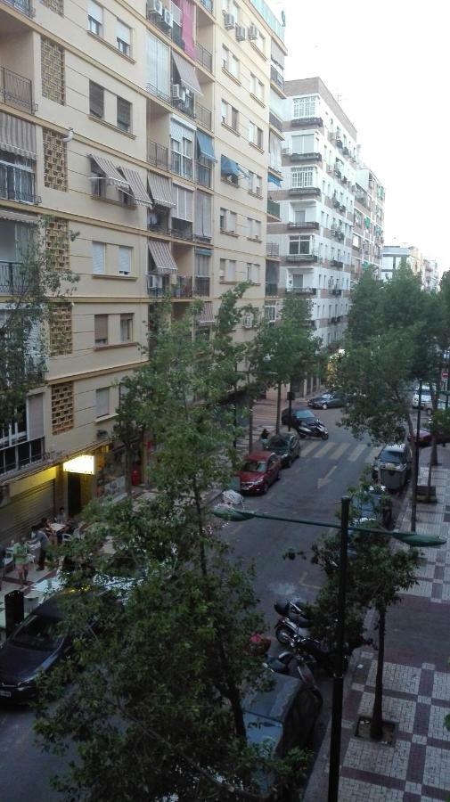 Apartamento E&R Malaga Centro- Parking Gratis Εξωτερικό φωτογραφία